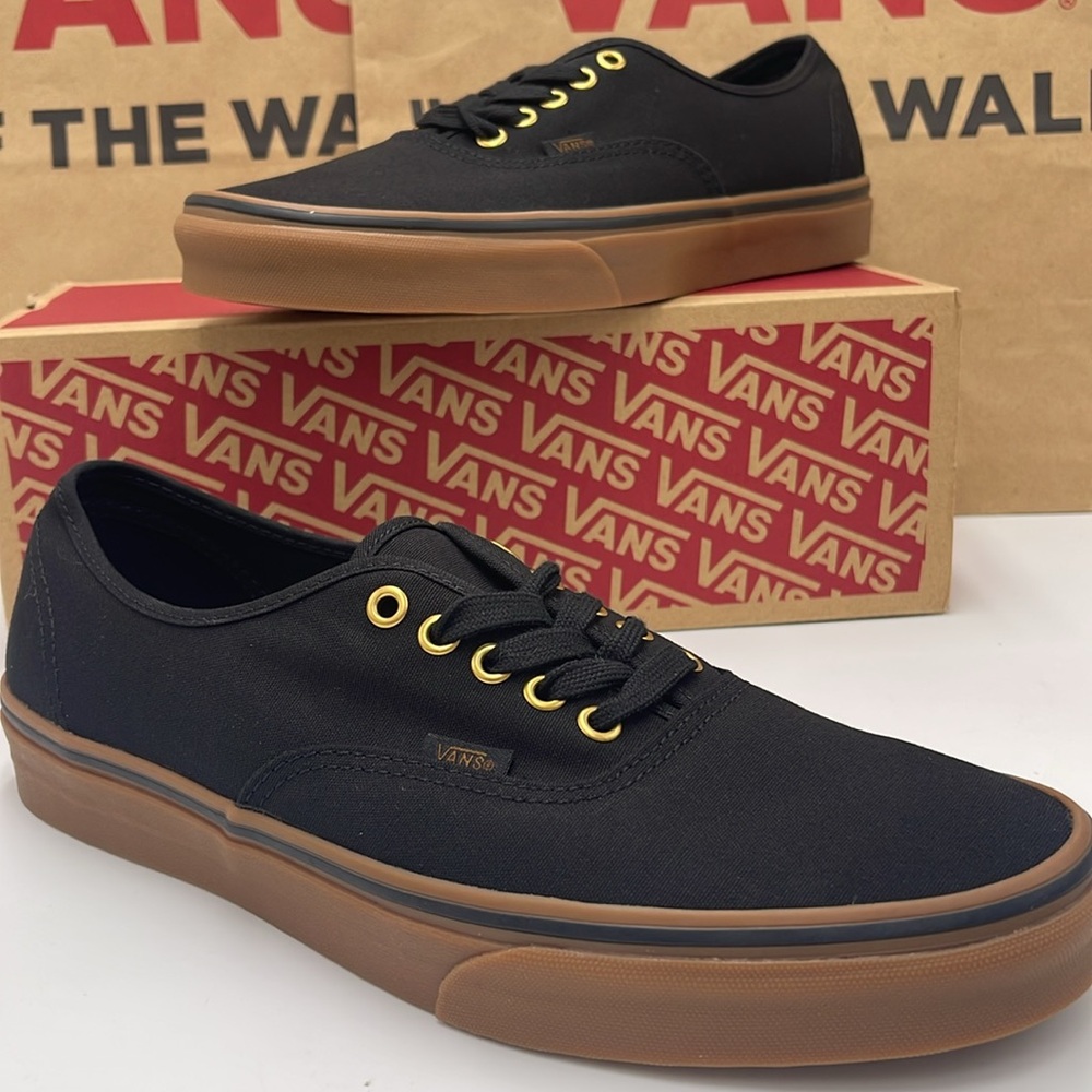 Vans WMNS Black Canvas Sneakers Authentic
Black/Rubber
VN000TSVBXH - Picture 14 of 16